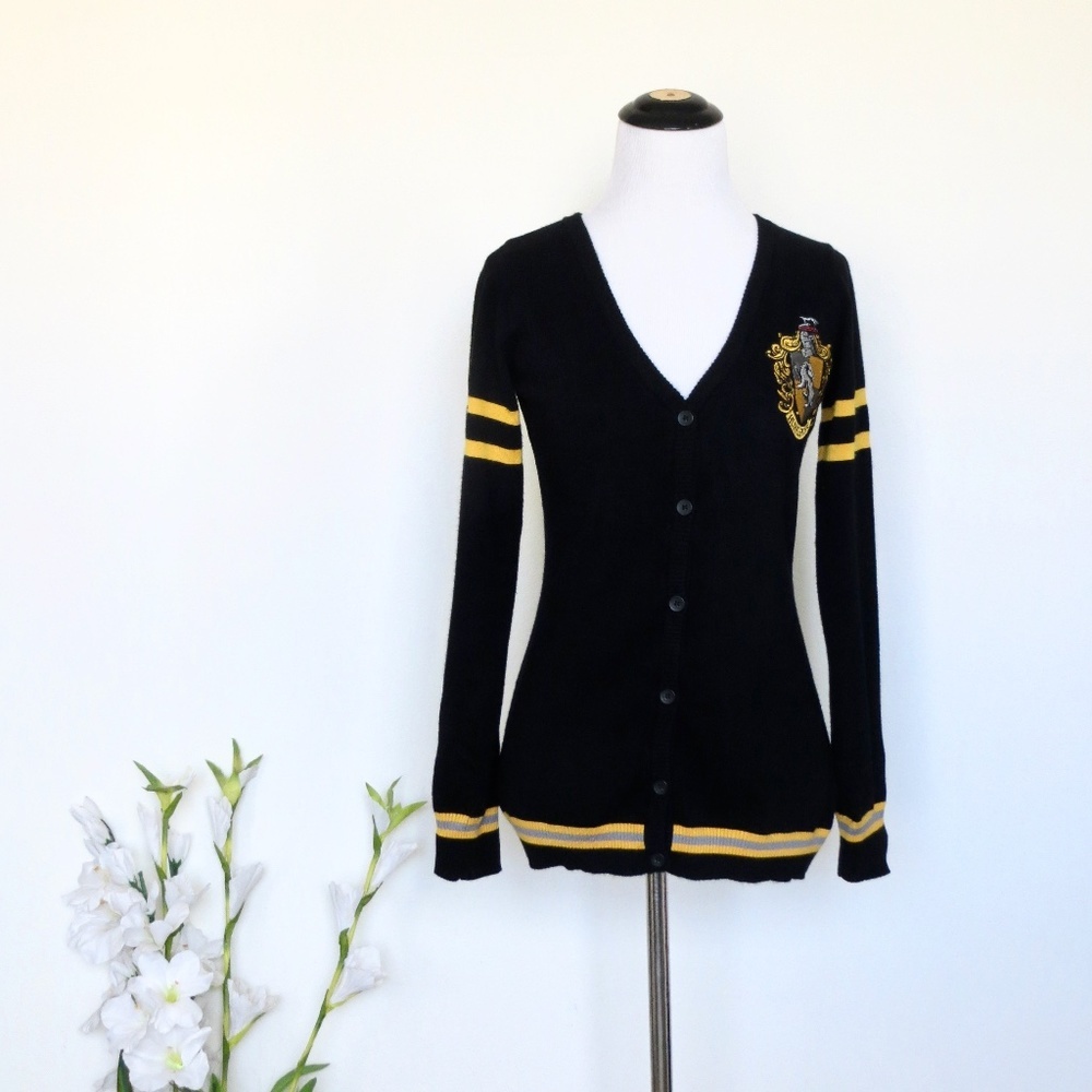 NEW! Harry Potter Hufflepuff House Open Front Knit Cardigan Sweater Black SZ S - Picture 7 of 13